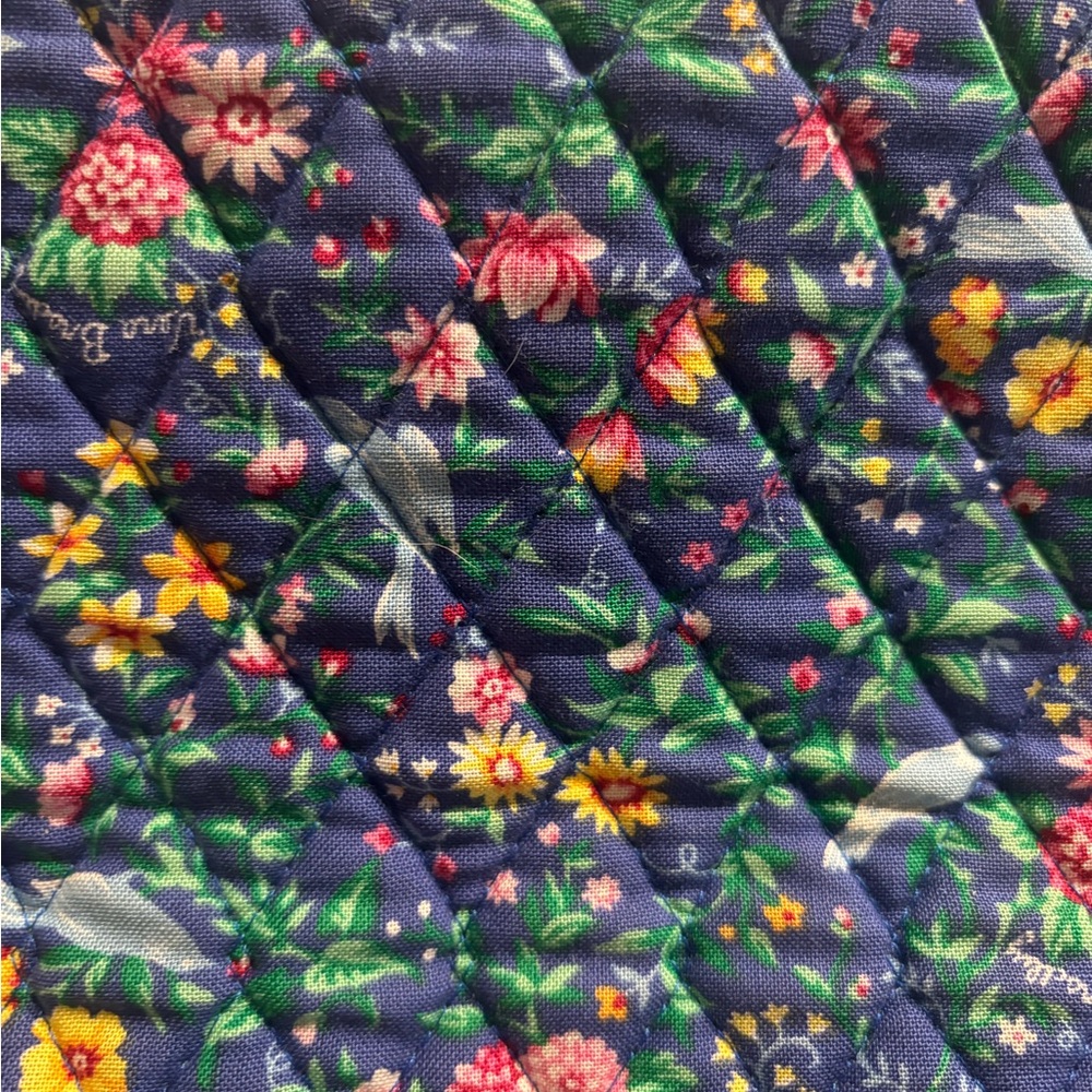 Vintage Vera Bradley Blue Quilted Shoulder Bag with Floral Pattern - Picture 2 of 3